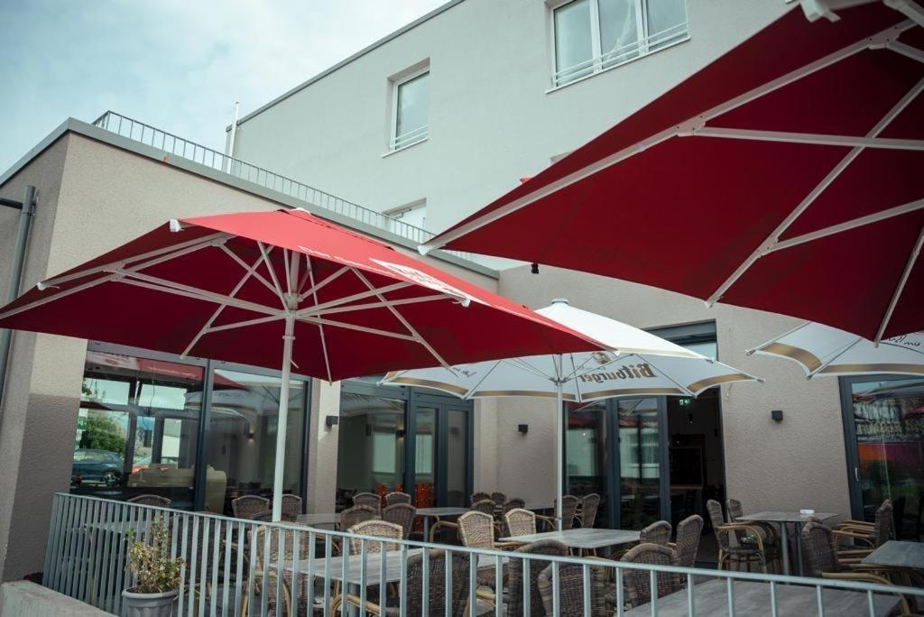 Vis A Vis Hotel